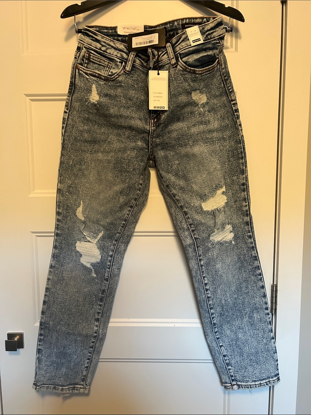 Judy Blue Acid Wash Light Blue Distressed Boyfriend Jeans